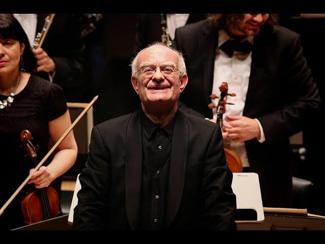 Perform with John Rutter at Stern Auditorium/Perelman Stage at Carnegie Hall in January 2024