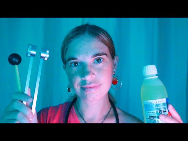 ASMR ROLEPLAY - Nettoyage et test des oreilles - Médecin ORL