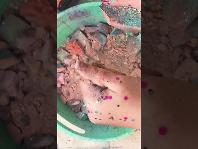 Crunchy Dyed Gym Chalk Block Crush ASMR #oddlysatisfying #asmr #gymchalkasmr