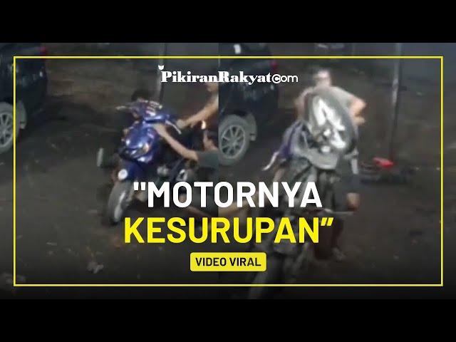 Aksi Tiga Orang Pria Tahan Laju Motor yang Bergerak Tak Terkendali, Warganet: Motornya Kesurupannn