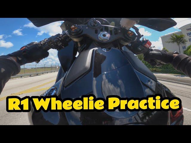 2023 Yamaha R1 Wheelie Practice - Hitting Balance Point