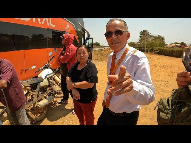 PNEU DO ÔNIBUS ESTOURA EM UMA ESTRADA NA BAHIA | VIAJANDO PARA PETROLINA #2