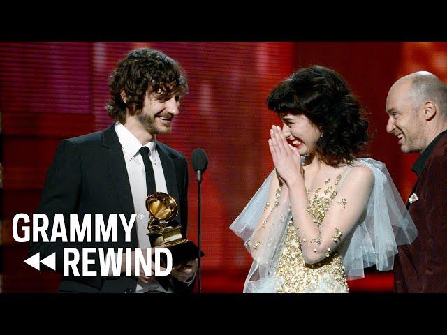 Watch Gotye & Kimbra Win GRAMMY For “Somebody That I Used To Know” In 2013 | GRAMMY Rewind