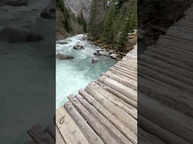 Как выглядит горная река в Сванетии? What does a mountain river look like in Svaneti?