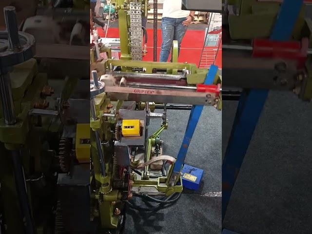 Picking mechanism #Textile #Technology #Fabric #Weaving