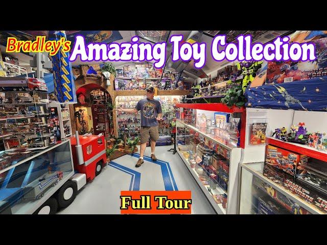 Bradley's Amazing Toy Collection: Creatively themed.