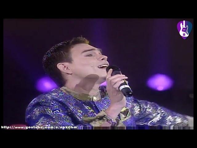 Yasin - Mimpi Laila (Live In Juara Lagu 2001) HD