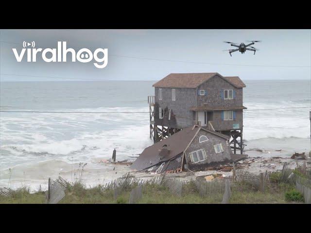 Oceanfront Home Collapses in North Carolina || ViralHog