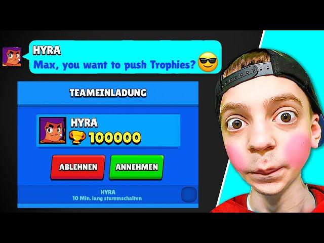 KLEINER BRUDER MAX trifft HYRA in BRAWL STARS!  (Er weint)