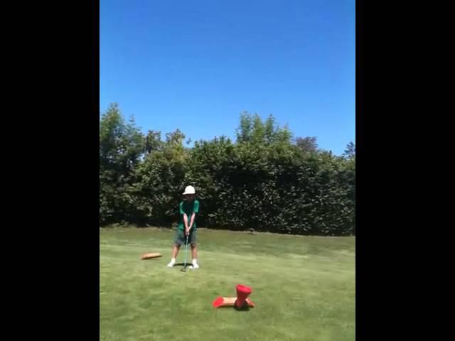 6yo girl play golf as good as Tiger Wood