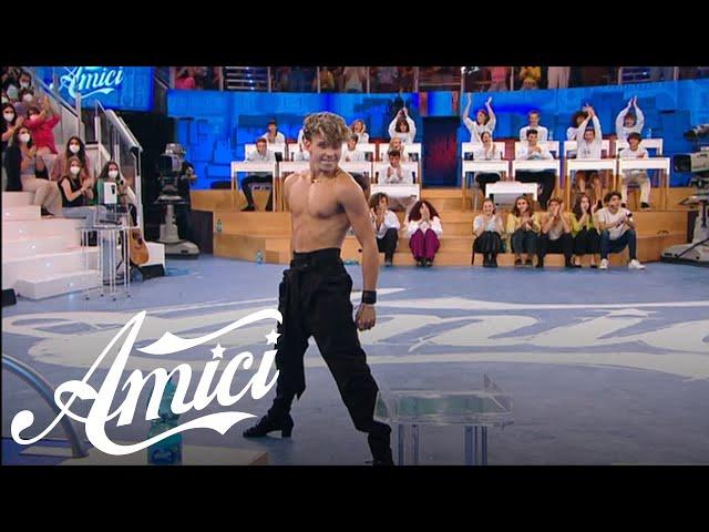 Amici 22 - Mattia - Titanium