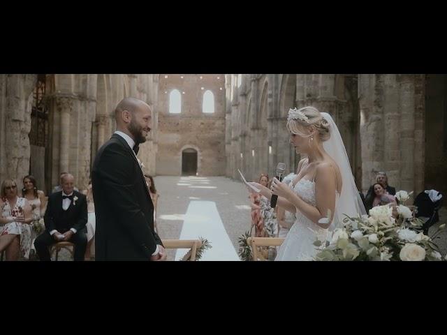 Wedding in Abbey of San Galgano | A Magic Place in Tuscany