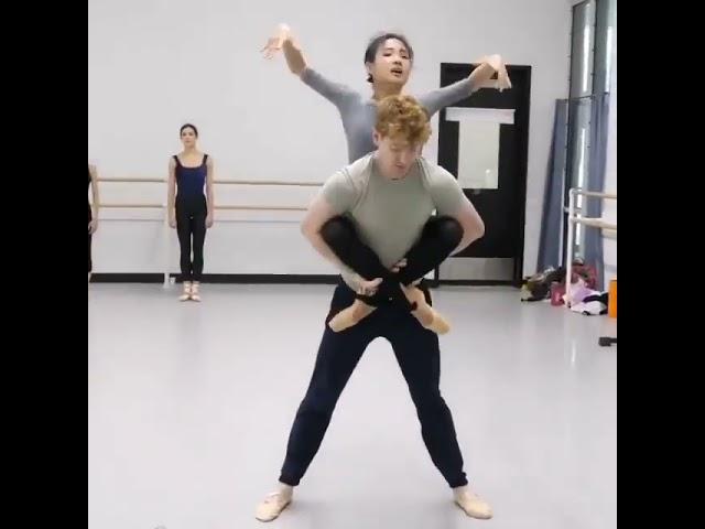 #WorldBalletProject #Repost @nunes art   • • • • • •   Pennsylvania Ballet       Connection • @soj