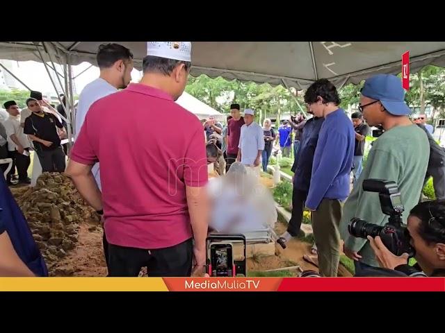 Perjalanan pengebumian Allahyarham Tun Daim di Tanah Perkuburan Bukit Kiara