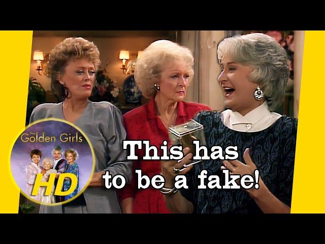 The Hunk-a Hunk-a Burnin' Love Elvis Fan Club holds its first meeting! - Golden Girls HD