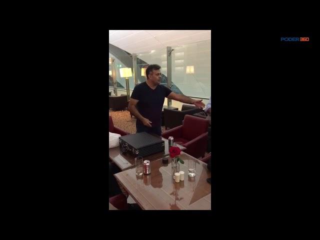 Eunicio Oliveira Jorge Viana sao xingados em aeroporto de Dubai