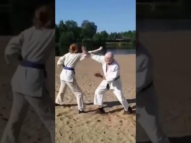 Седовласый мастер Полное видео смотрите на канале #мма #бокс #муайтай #безконтактники