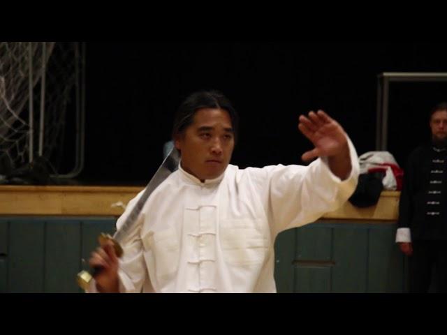 TAIJI DAO - LYHYT SAPELISARJA - TUNG CHEN WEI