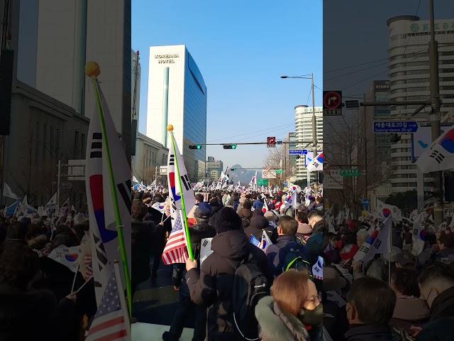 긴급뉴스특보 전국확대 집회 서울 광화문국민대회  1230 애국청년 1000만 모였다   윤석열대통령 탄핵반대 탄핵무효 2025년 2월1일