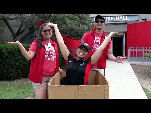 University of Guelph Move-In: Welcome Home, Gryphons!