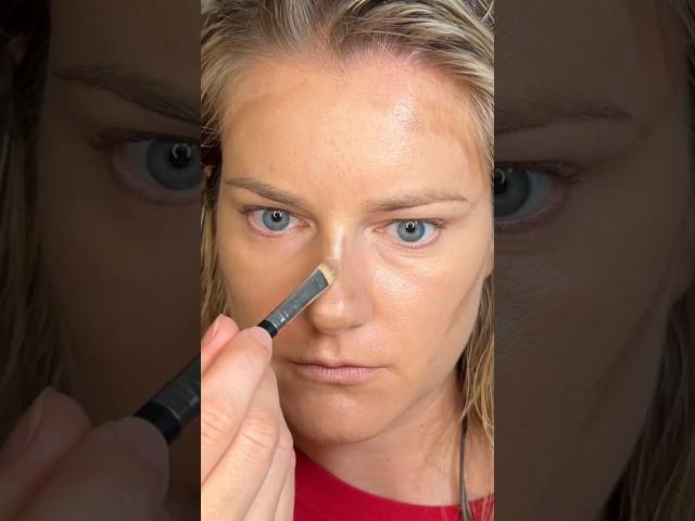 ️Quick & EASY  ConTOUR Tutorial!  #contour#makeuptutorial#shorts#beautytips