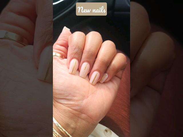 New nails #shorts #nails #gold #prettynflawed