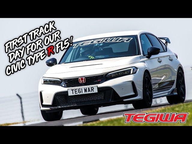 Honda Civic Type R FL5 First Track Day At Donington Park! - Citroen VTS AX & GR Yaris!