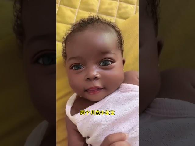 十八岁的未婚妈妈，怀孕后男朋友就跑了，如今一边做保姆一边照顾孩子#非洲#农村生活#海外生活