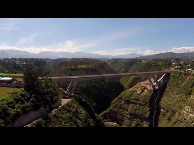 La Nueva Ruta Viva desde el aire - Quito - Ecuador - DJI Phantom2 - GOPRO HERO3+