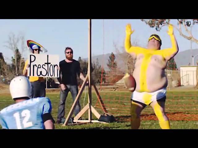 Jackass 3D - Field Goal