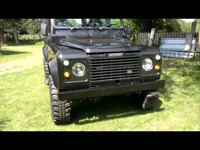 defender v8