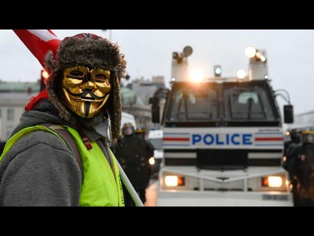 Clashes erupt in Paris between 'Yellow Vest' protesters and police