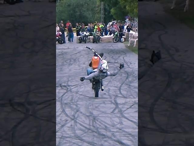 Crazy stunt riding wheelie -  lazyboy style