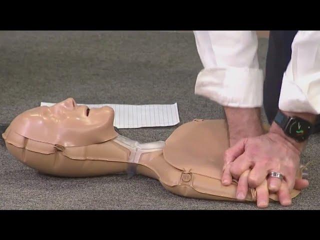 How to do CPR