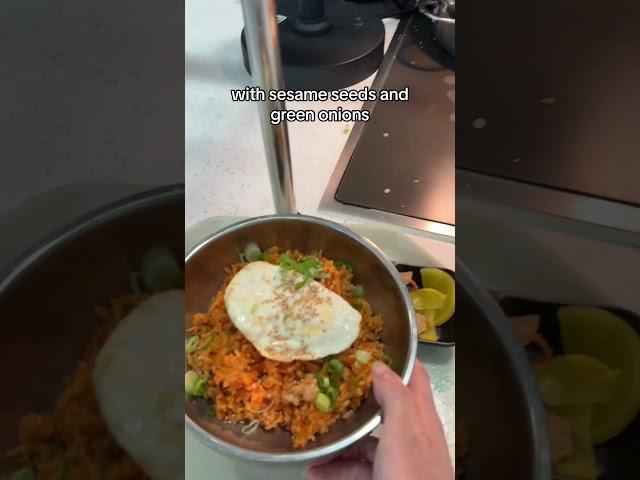 Korean Classic Lunch! Kimchi Fried Rice #korean #mukbang #foodie #koreanfood