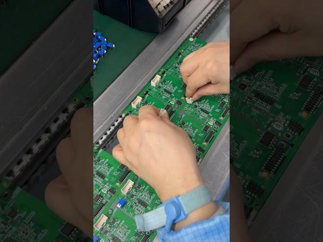 Component Placement in Electronics Manufacturing | PCB Assembly Manufacturing