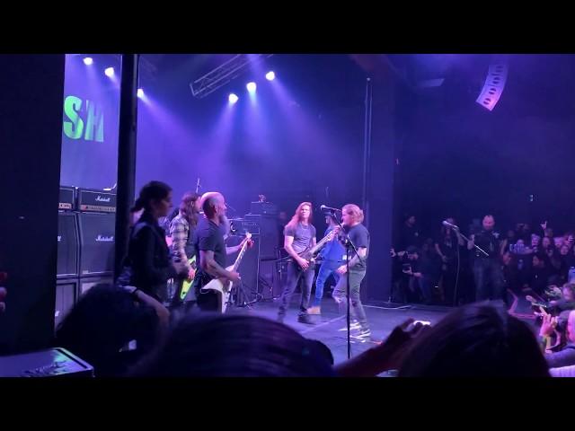 Dave Grohl, Corey Taylor, Scott Ian cover Pantera "Walk" with Rex Brown, Charlie Benante Dimebash