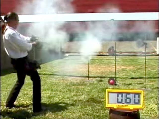 Shooting 5 Targets Under 1 Second - Cisko Master Gunfighter