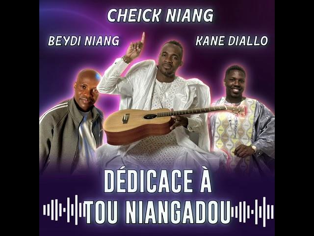 Dédicace à Tou Niangadou