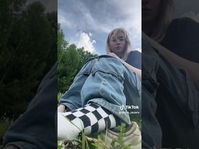 TikTok girl feet