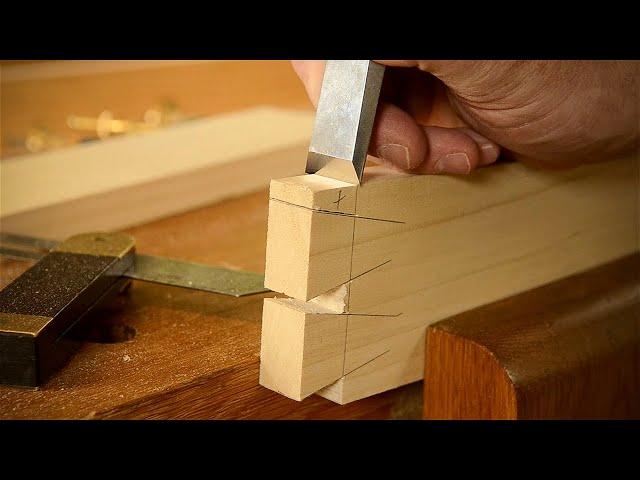 How to Cut a DOVETAIL JOINT with Hand Tools | 8 Simple Steps