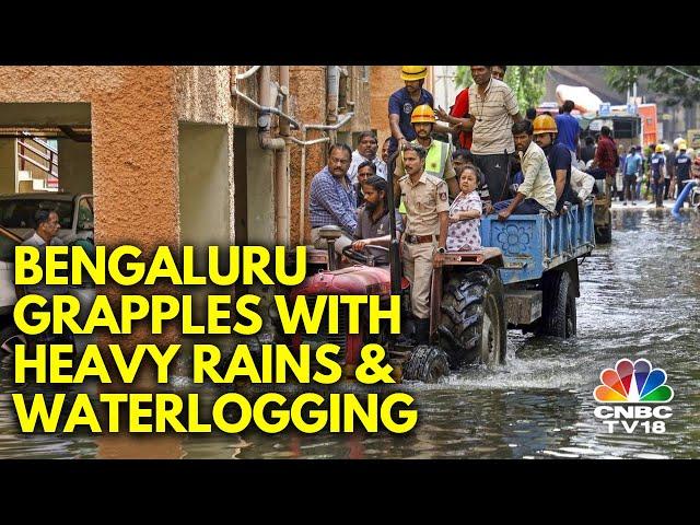 Unexpected Rains Cause Waterlogging & Traffic Chaos In Bengaluru | N18V | CNBC TV18