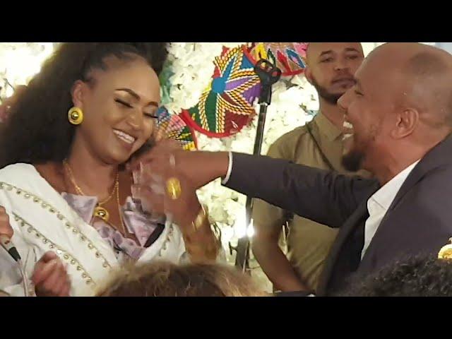 ራሄል ሃይለ  ናይ መርዓ ደርፊ  ብዝገርም ኣቕሪባ // rahel wedding live perfermance