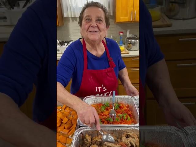 Nonna Pia’s Thanksgiving food spread!  #nonnapia #thanksgiving #food #homecooking