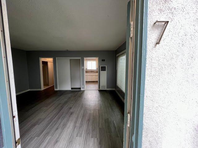 Apartment for Rent in Long Beach: Studio by Property Management in Long Beach