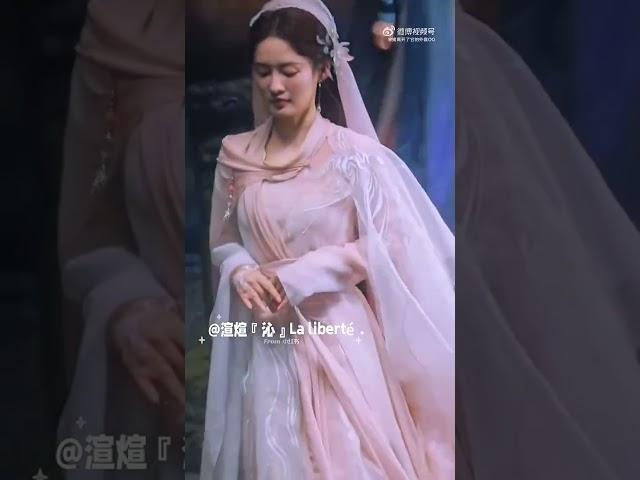 李沁 妙烟路透 20250526