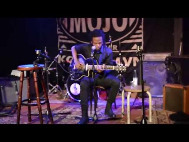 Alain Apaloo - Time To Go (live)