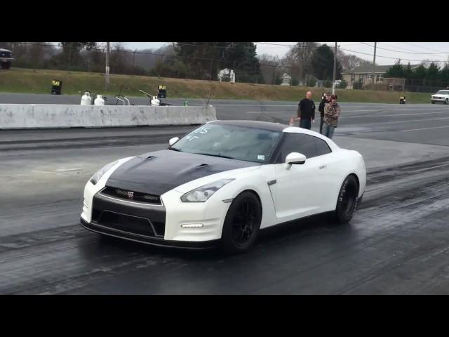 Nissan GTR Iveytune - HKS GT1000