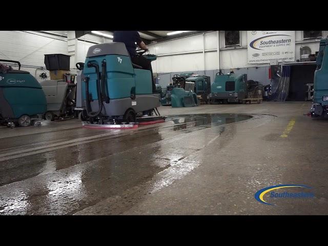 Tennant T7 Rider Floor Scrubber