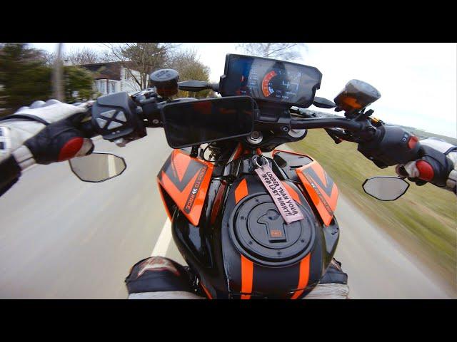 AWESOME SOUND - [KTM Duke 390] + Quickshifter